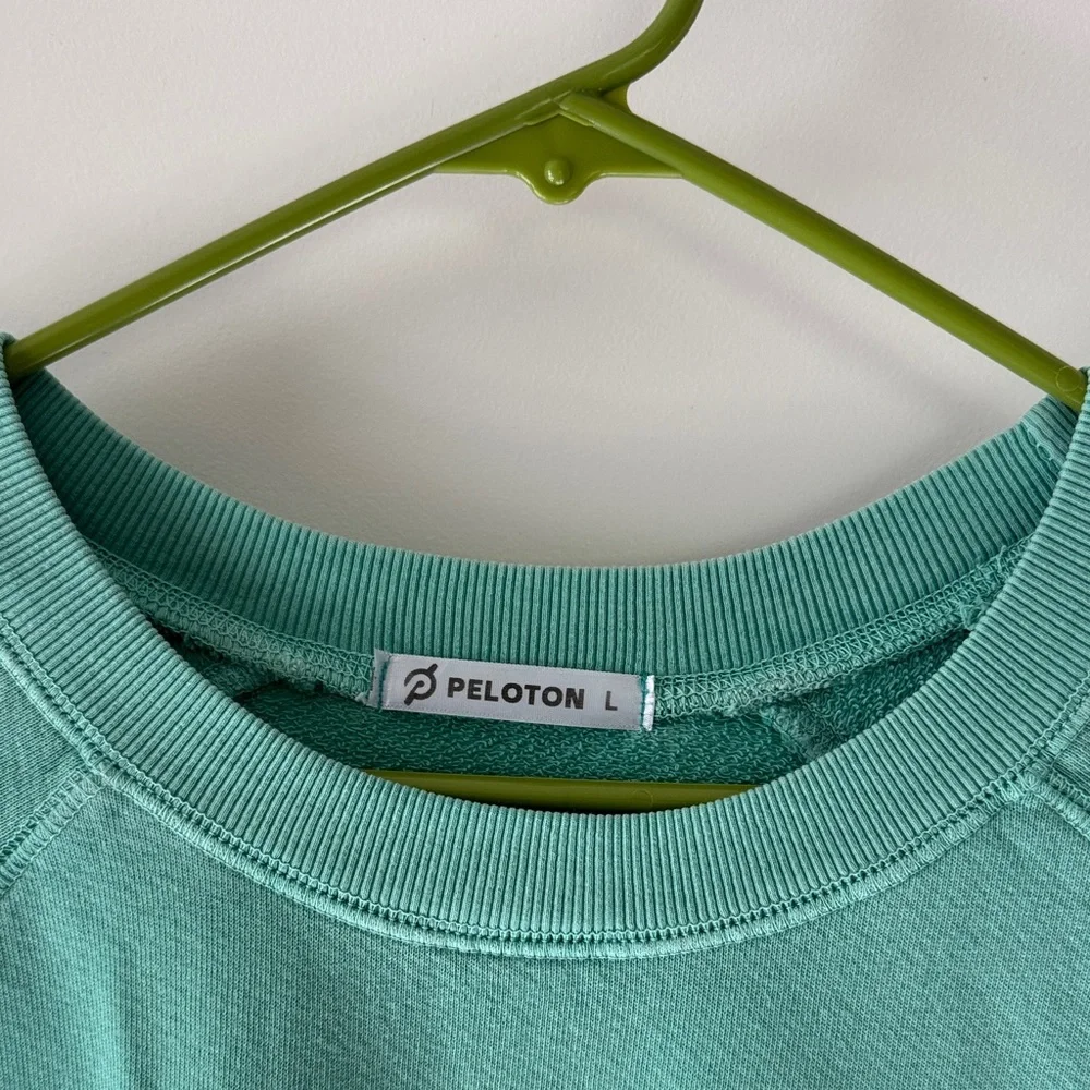 Peloton Aqua Crewneck with Logo / M8 - Picture 3 of 4